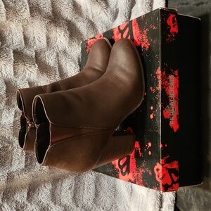 Fergalicious Punch Brick Boots Size 9